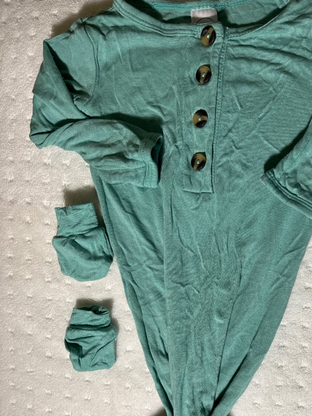 Lou Lou & Co Sage green Knotted gown with mitts